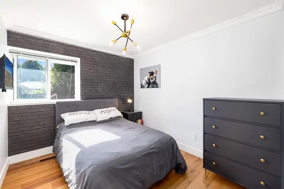 621 Seymour Court, North Vancouver For Sale - image 22