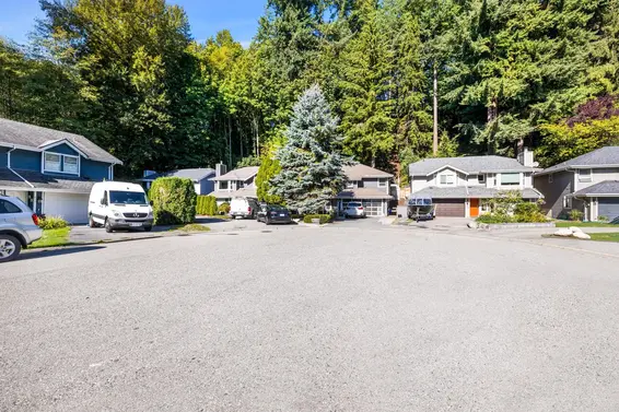 621 Seymour Court, North Vancouver For Sale - image 33