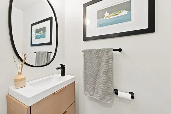 4646 Cove Cliff Road, North Vancouver For Sale - image 17