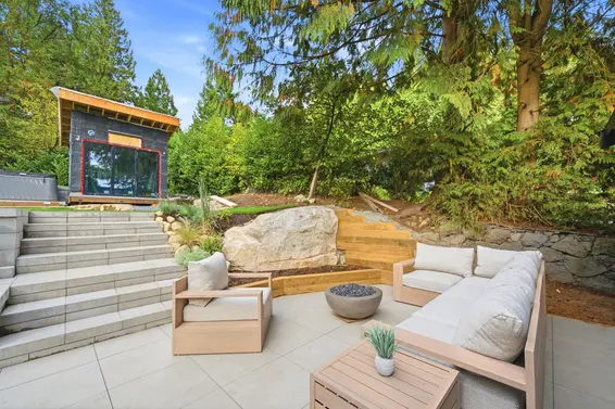 4646 Cove Cliff Road, North Vancouver For Sale - image 25