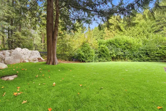 4646 Cove Cliff Road, North Vancouver For Sale - image 28