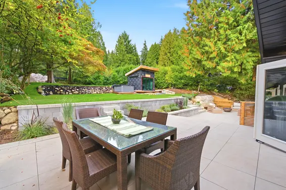 4646 Cove Cliff Road, North Vancouver For Sale - image 30