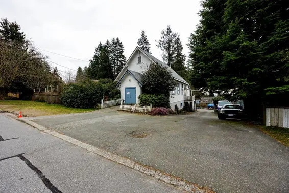 131 East Kings Road, North Vancouver For Sale - image 12