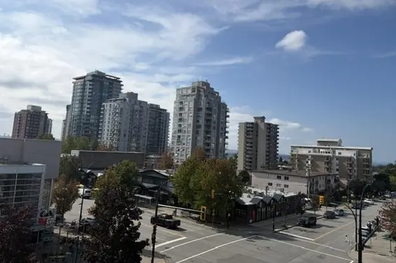 403 110 East 17th Street, North Vancouver For Sale - image 7