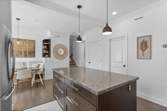 8 3025 Baird Road, North Vancouver For Sale - image 11