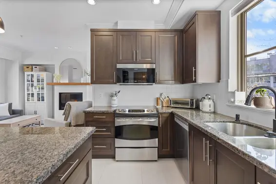 8 3025 Baird Road, North Vancouver For Sale - image 12