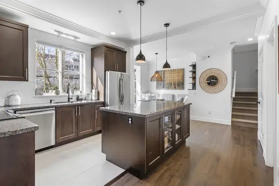 8 3025 Baird Road, North Vancouver For Sale - image 4