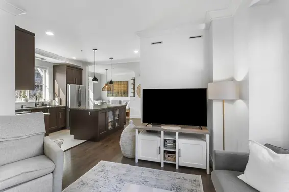 8 3025 Baird Road, North Vancouver For Sale - image 7