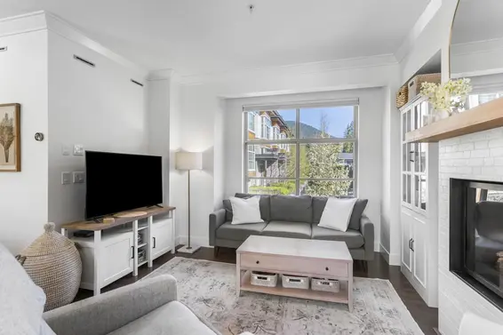 8 3025 Baird Road, North Vancouver For Sale - image 9