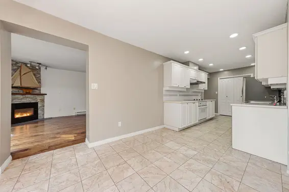 104 1500 Ostler Court, North Vancouver For Sale - image 14