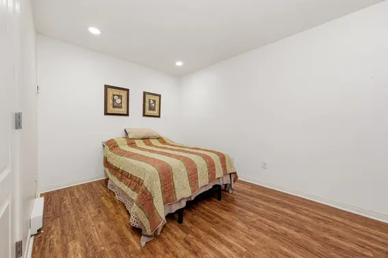 104 1500 Ostler Court, North Vancouver For Sale - image 9