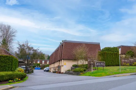 829 Old Lillooet Road, North Vancouver For Sale - image 33