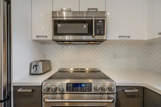 17 900 West 17Th Street, North Vancouver For Sale - image 7