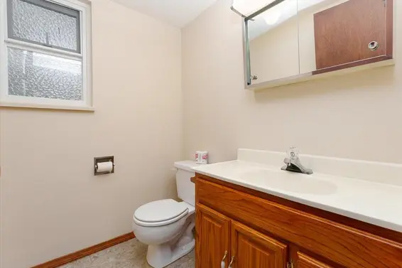 4347 Ruth Crescent, North Vancouver For Sale - image 23