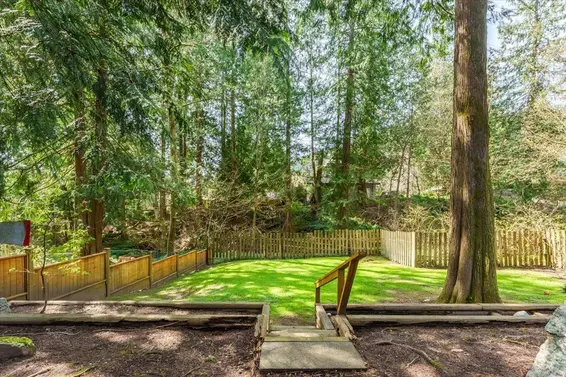 4347 Ruth Crescent, North Vancouver For Sale - image 28