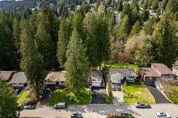 4347 Ruth Crescent, North Vancouver For Sale - image 33