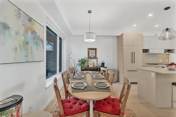 11 528 East 2nd Street, North Vancouver For Sale - image 13