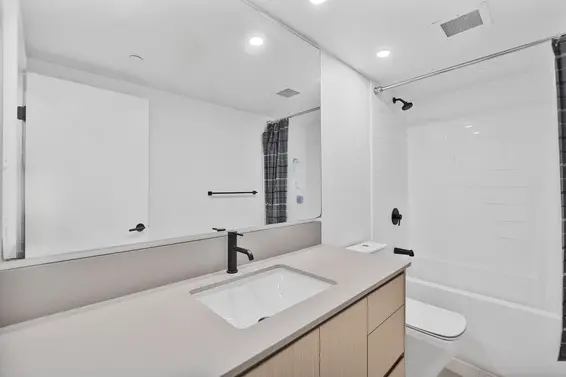 11 528 East 2nd Street, North Vancouver For Sale - image 24