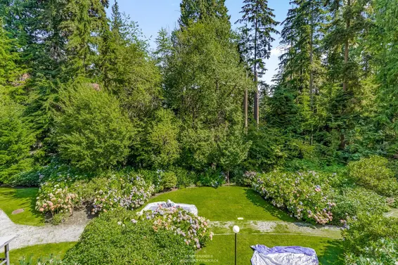 305 1500 Ostler Court, North Vancouver For Sale - image 4