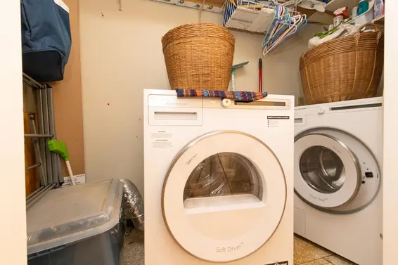 2050 Purcell Way, North Vancouver For Sale - image 13