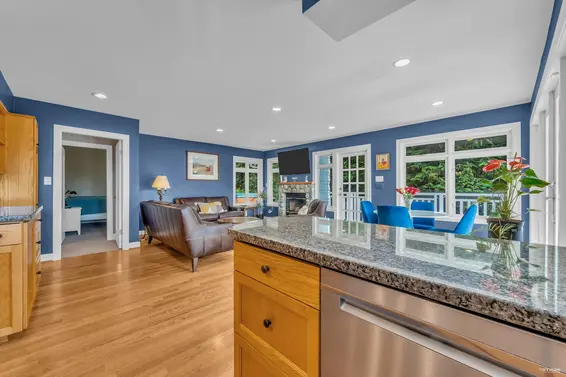 3250 Colwood Drive, North Vancouver For Sale - image 16