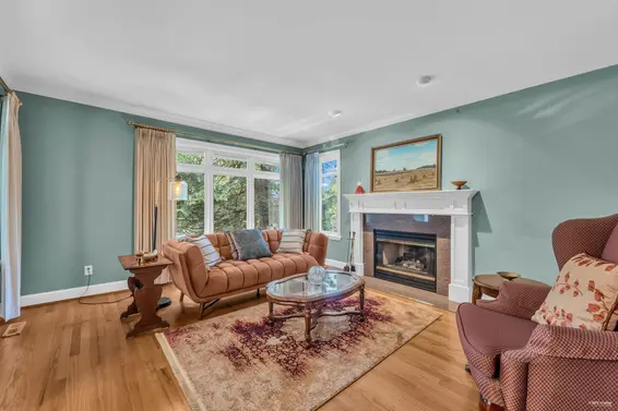3250 Colwood Drive, North Vancouver For Sale - image 6