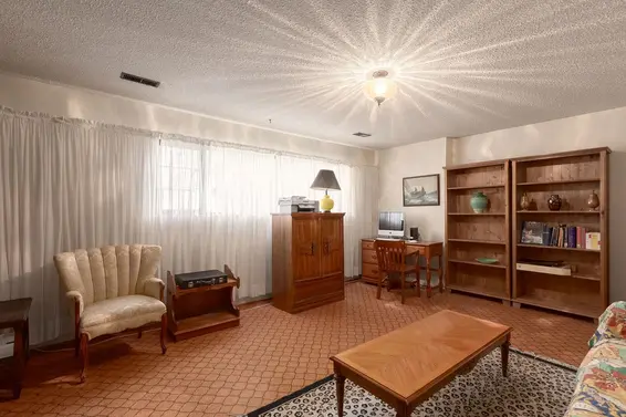 1715 Ross Road, North Vancouver For Sale - image 24