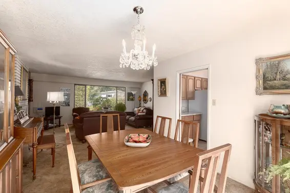 1715 Ross Road, North Vancouver For Sale - image 7