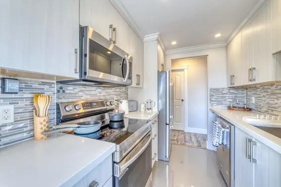 1208 2008 Fullerton Avenue, North Vancouver For Sale - image 7