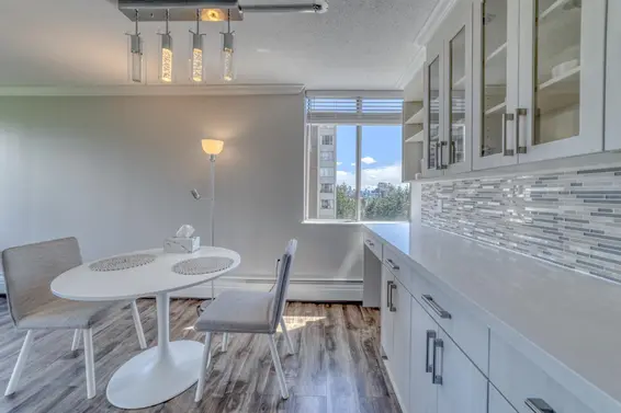 1208 2008 Fullerton Avenue, North Vancouver For Sale - image 8