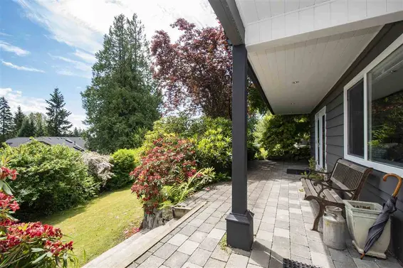 4566 Meadowbank Close, North Vancouver For Sale - image 27