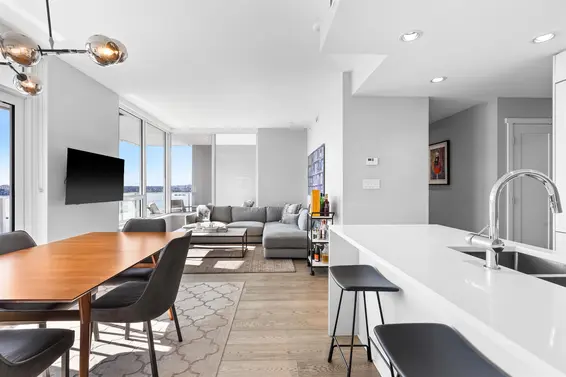 1210 118 Carrie Cates Court, North Vancouver For Sale - image 15