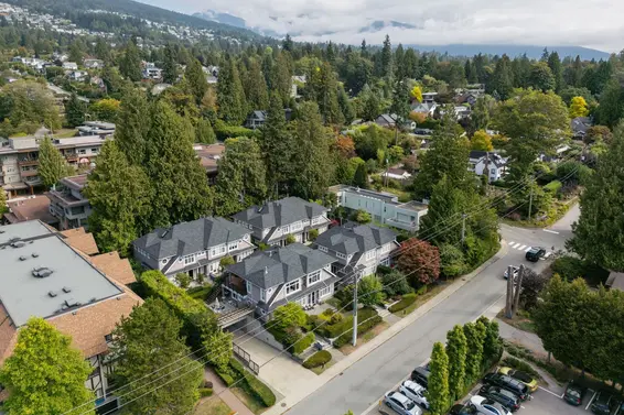 2133 Gordon Avenue, West Vancouver For Sale - image 37