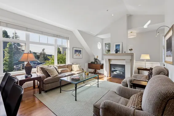 2133 Gordon Avenue, West Vancouver For Sale - image 5