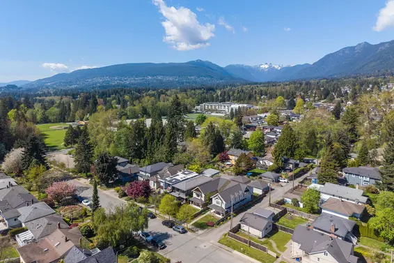 318 West 18th Street, North Vancouver For Sale - image 36