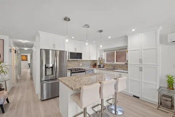 318 West 18th Street, North Vancouver For Sale - image 6