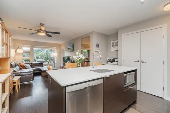 207 1677 Lloyd Avenue, North Vancouver For Sale - image 9