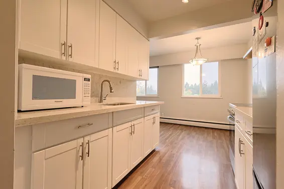 502 1750 Esquimalt Avenue, West Vancouver For Sale - image 6