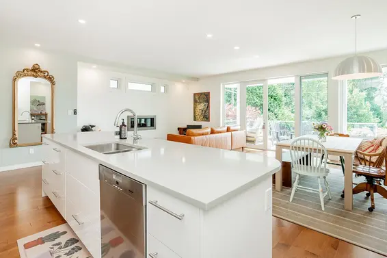 1003 West Keith Road, North Vancouver