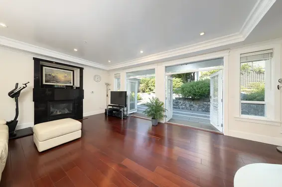 1361 Lawson Avenue, West Vancouver For Sale - image 24