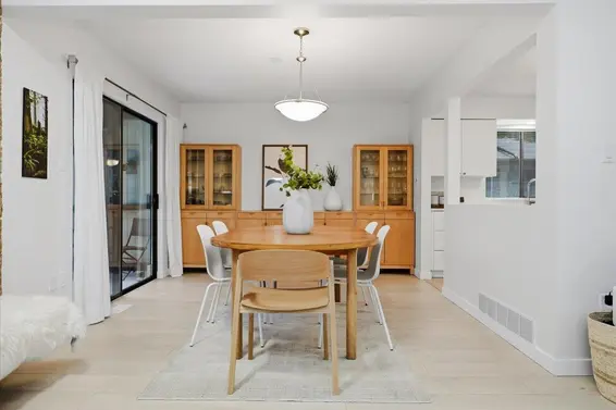 1341 Wellington Drive, North Vancouver For Sale - image 10