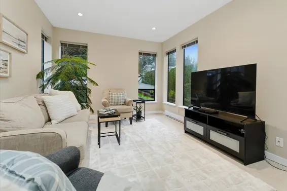 1341 Wellington Drive, North Vancouver For Sale - image 18