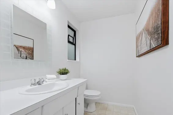 1341 Wellington Drive, North Vancouver For Sale - image 24