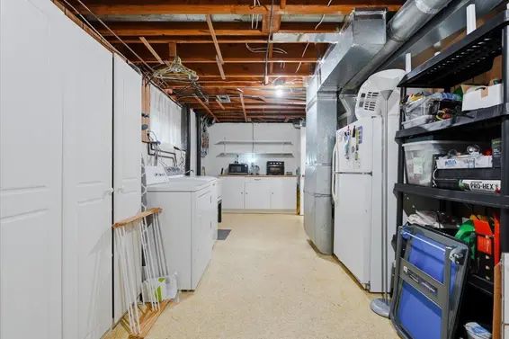 1341 Wellington Drive, North Vancouver For Sale - image 32