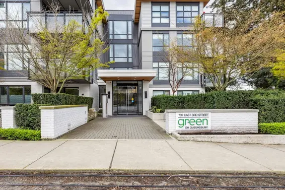 411 707 East 3rd Street, North Vancouver For Sale - image 2