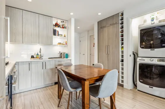 411 707 East 3rd Street, North Vancouver For Sale - image 6