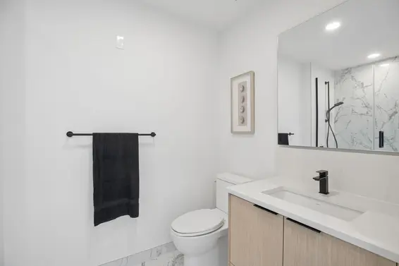 321 422 East 3rd Street, North Vancouver For Sale - image 30