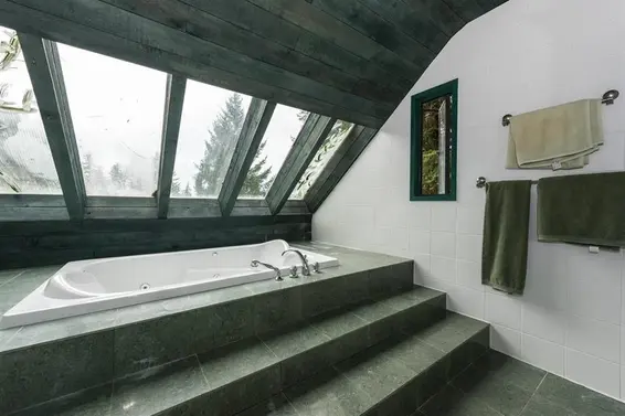 430 Bayview Road, West Vancouver For Sale - image 10