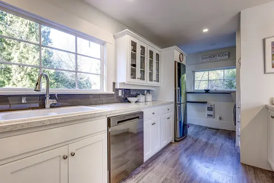 3039 St. Georges Avenue, North Vancouver For Sale - image 12