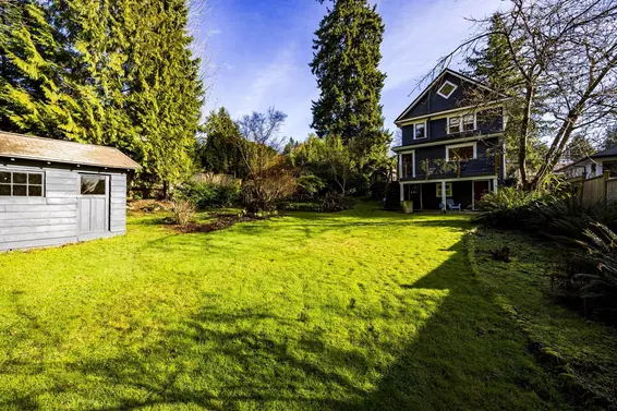 3039 St. Georges Avenue, North Vancouver For Sale - image 17